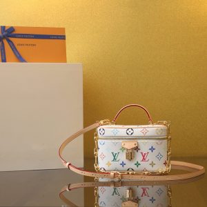 루이비통 x TM 베니티 체인 파우치 모노그램 캔버스 M13662