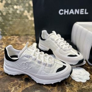 샤넬 25A CC로고 스니커즈 화이트