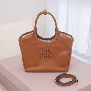 미우미우 아이비 레더 백 스몰 꼬냑 5BA284