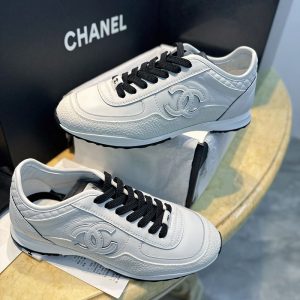 샤넬 25P CC로고 스니커즈 화이트/블랙