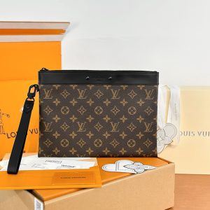 루이비통 포쉐트 투 고 클러치 백 캔버스 모노그램 M82079