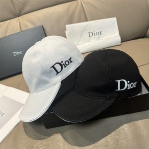 디올 로고 크래프티 볼캡