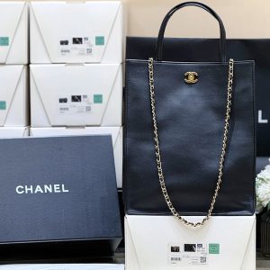 샤넬 26A 스몰 카바스 쇼핑백 블랙 카프스킨 골드 메탈