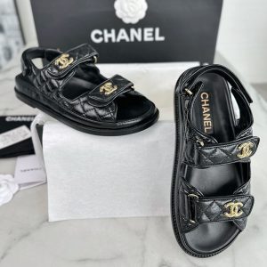 샤넬 24C 퀼팅 벨크로 샌들